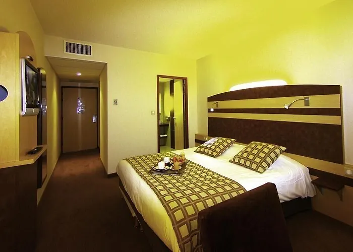 Campanile Ouest - Croix D'argent Montpellier