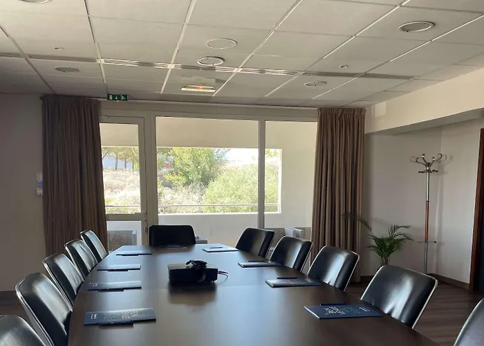 Campanile Ouest - Croix D'argent Montpellier