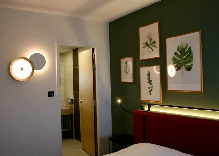 Hotel Campanile Ouest - Croix D'argent Montpellier