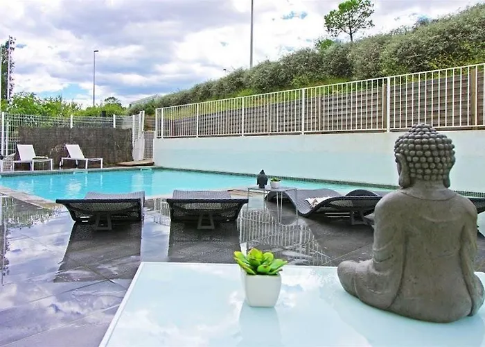 Campanile Ouest - Croix D'argent 4*