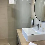 Hotell Campanile Ouest - Croix D'argent
