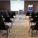 Hotel Campanile Ouest - Croix D'argent 4*