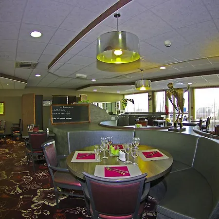 Campanile Ouest - Croix D'argent