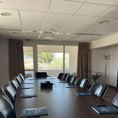 Campanile Ouest - Croix D'argent Montpellier