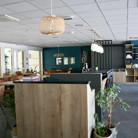 Campanile Ouest - Croix D'argent Szálloda