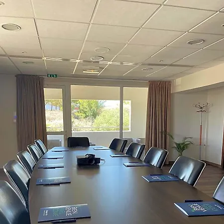 Campanile Ouest - Croix D'argent 4*