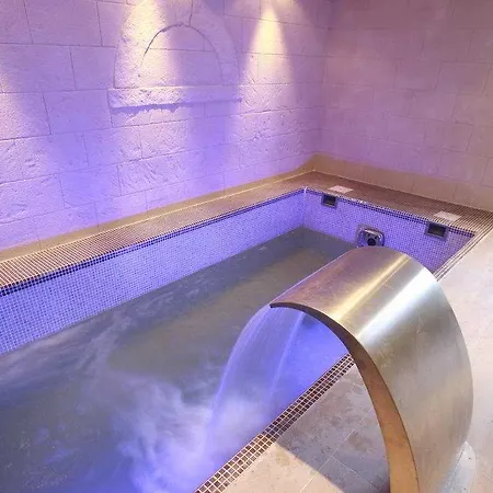 Campanile Ouest - Croix D'argent Szálloda