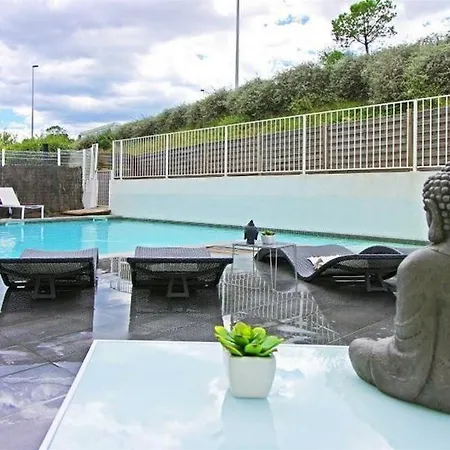 Campanile Ouest - Croix D'argent 4*