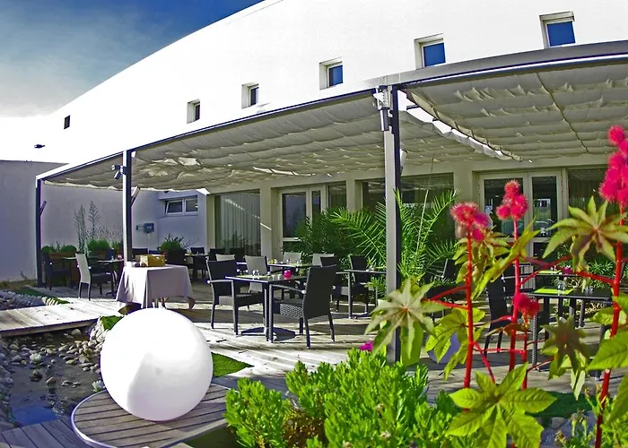 Campanile Ouest - Croix D'argent 4* Montpellier