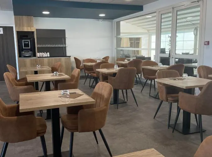 Campanile Ouest - Croix D'argent