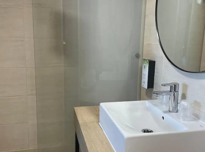 Hotel Campanile Ouest - Croix D'argent