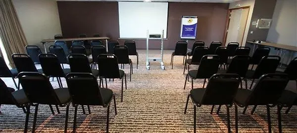 Hotel Campanile Ouest - Croix D'argent 4*