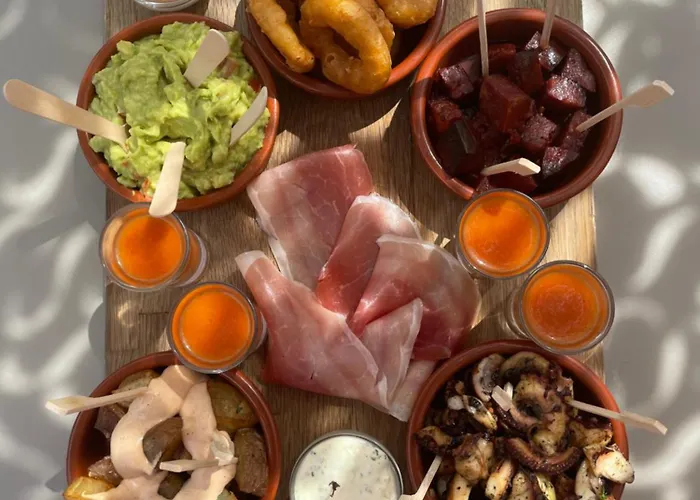 Campanile Ouest - Croix D'argent Hotel