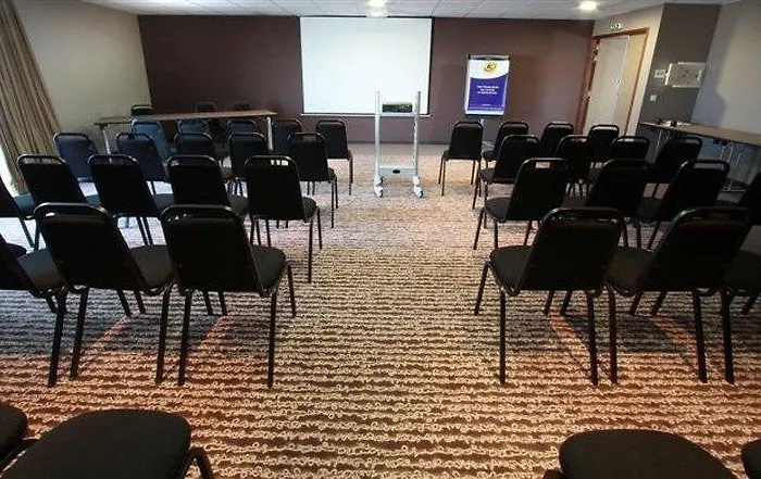 Campanile Ouest - Croix D'argent 4*